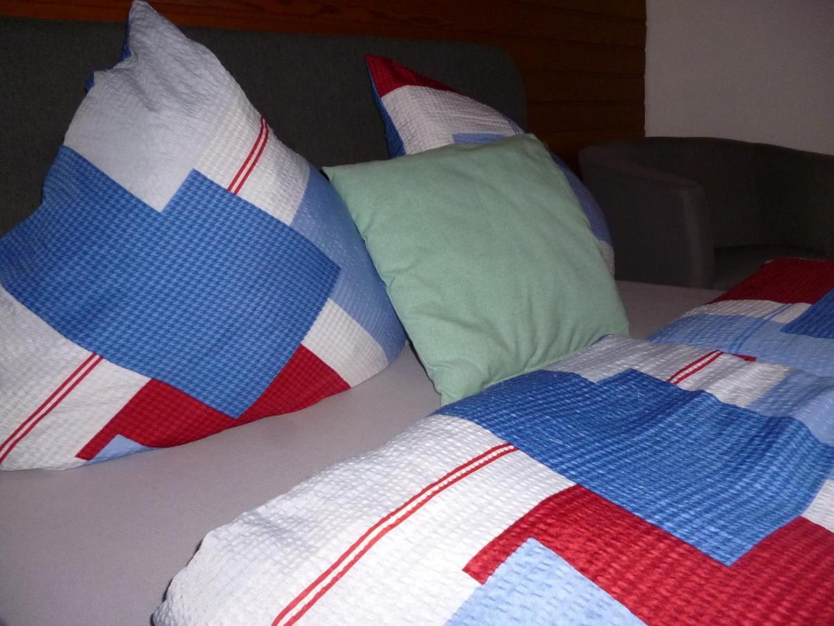 "Haus Ambiente" Apartment & Gaestehaus Brome - Modern, Zu Fairen Preisen מראה חיצוני תמונה